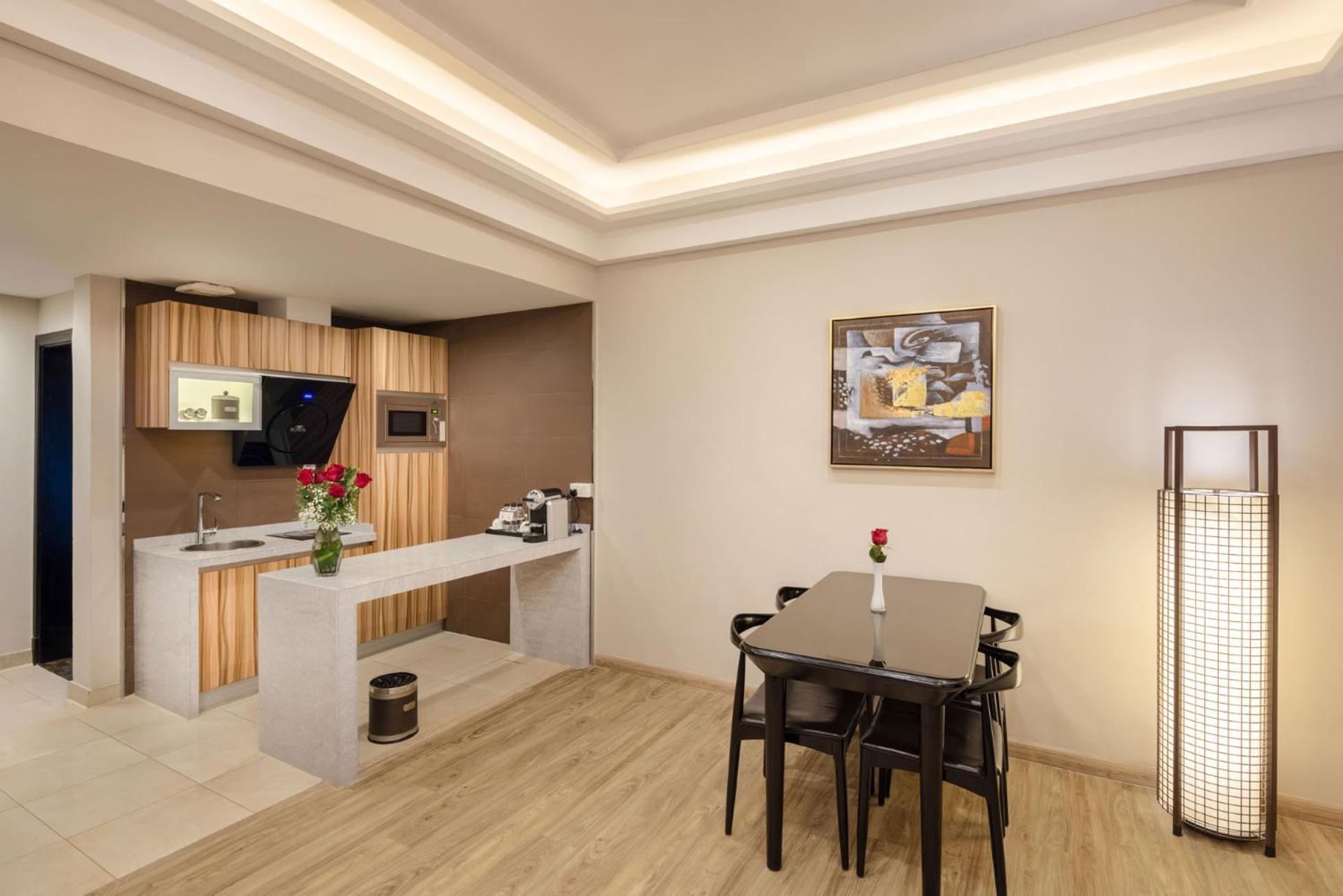 Braira Al Azizya Hotel & Resort Al Khobar Exteriör bild